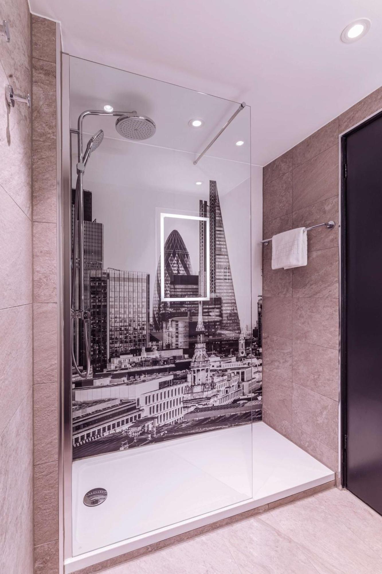 Executive Room - Lounge Access