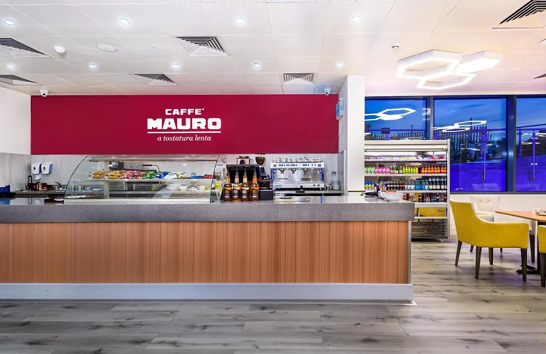 Atrium Hotel Heathrow-1