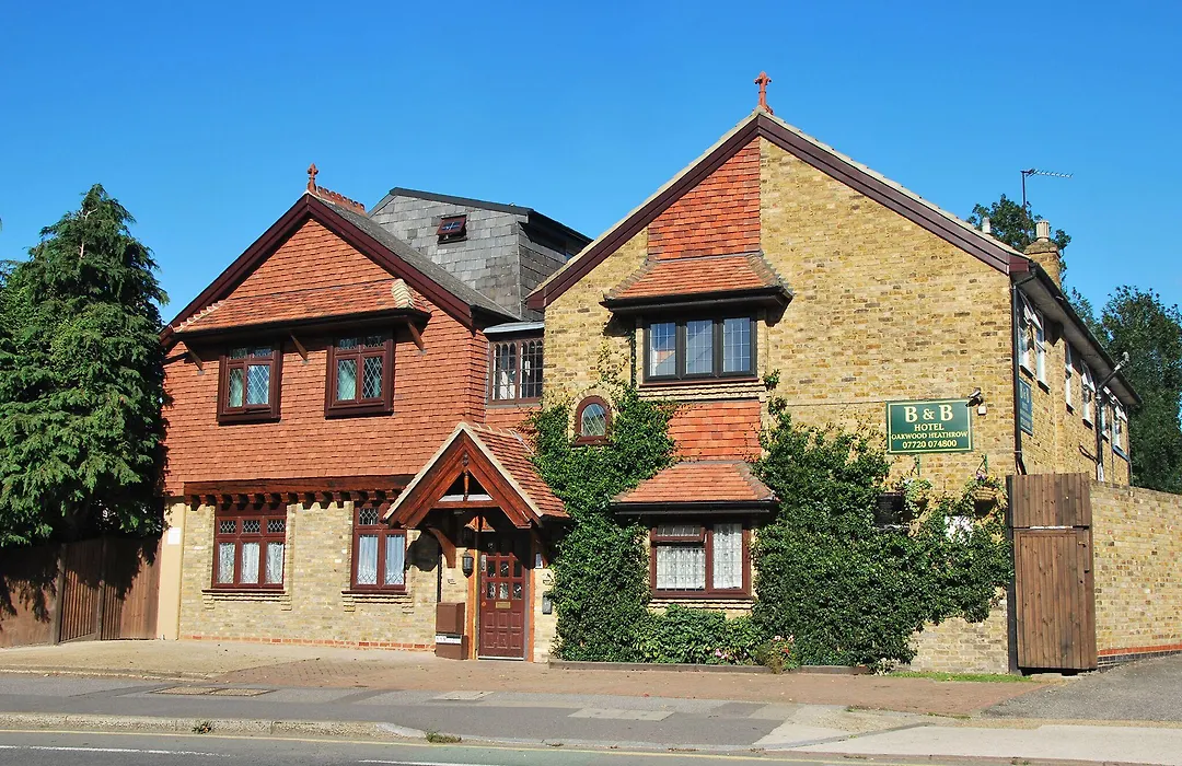 Oakwood Bed And Breakfast Heathrow-1