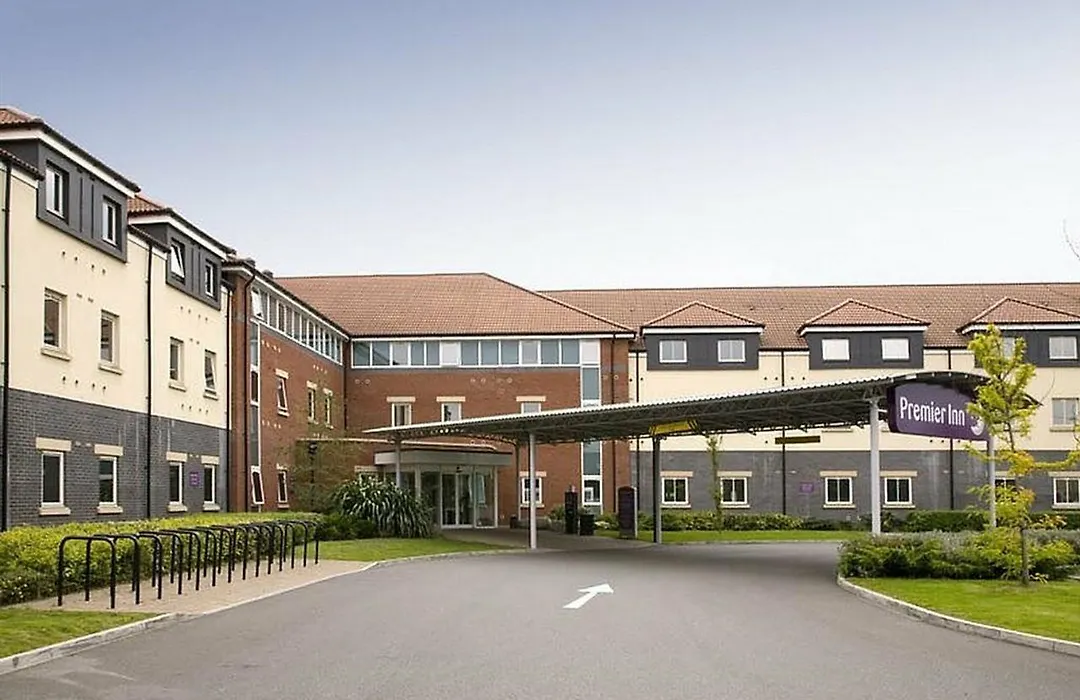 Premier Inn London Heathrow M4/J4-1