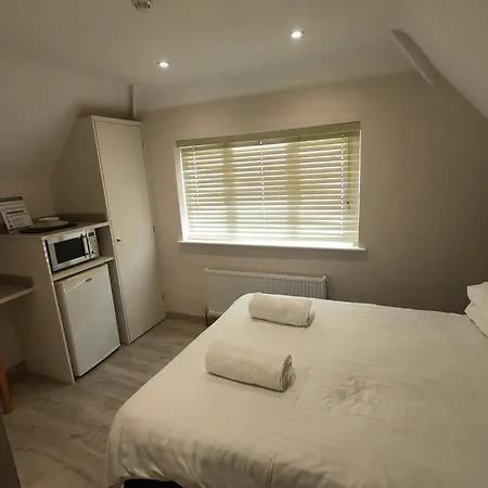 Debden Guest House-3
