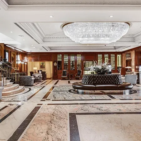Radisson Blu Hotel, London Heathrow-2
