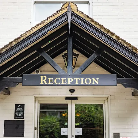 The Red Lion Hotel-3