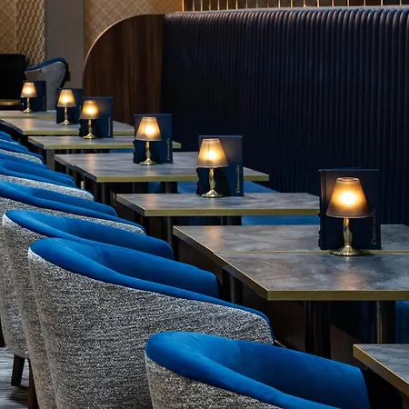 Crowne Plaza London Heathrow T4 By Ihg-3